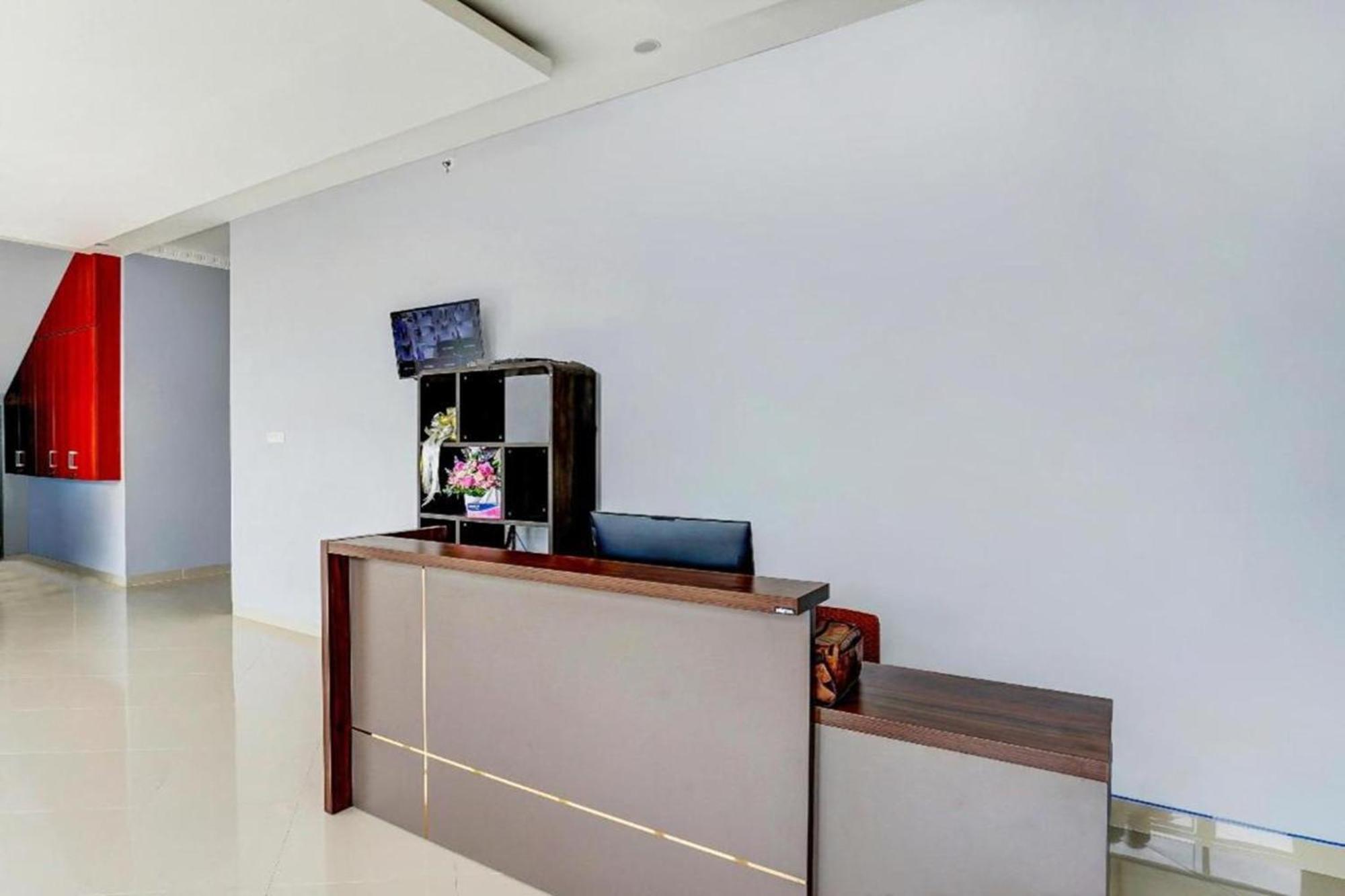 Hotel O Beda Arga Near Rs Royal Prima Ayahanda Медан Екстер'єр фото